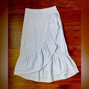 Gap. Size 2. Ruffle Midi Skirt. Blue and White
